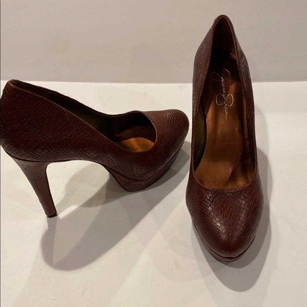 Jessica Simpson Pumps